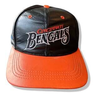 Vintage Modern Brand Cincinnati Bengals Leather Snapback Hat